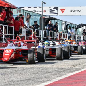 Inizio di stagione della Formula 4 Italiana: 2021 vs 2022