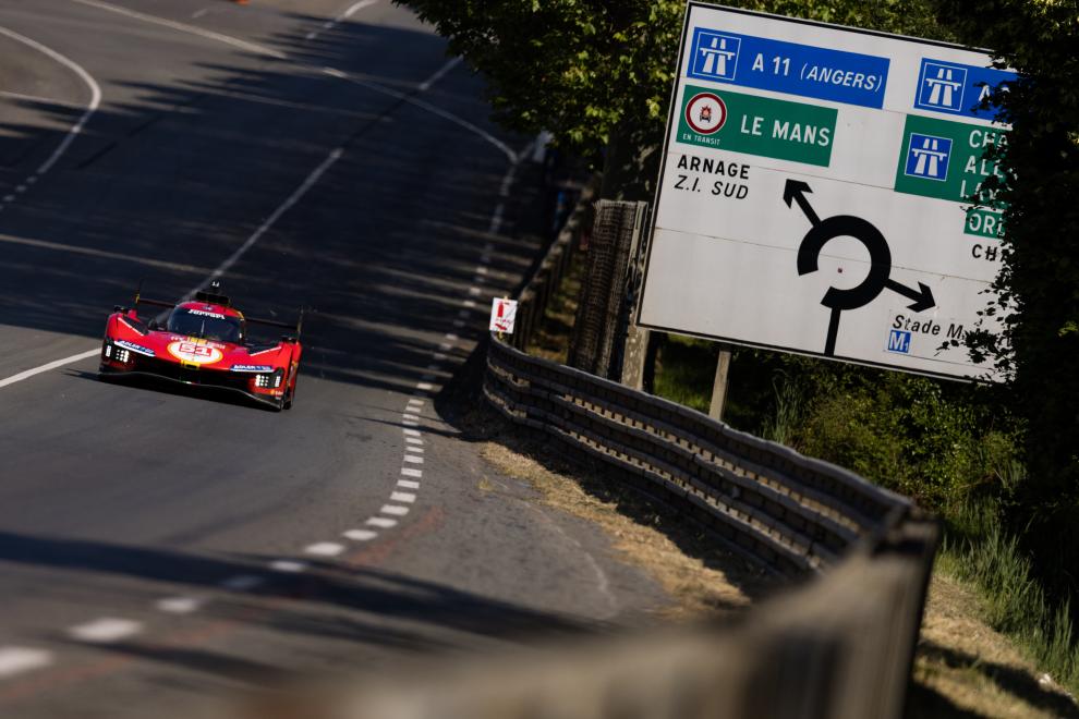 Le Mans, Ferrari on track