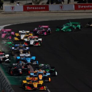Indycar a Laguna Seca: Dixon vince tra mille caution